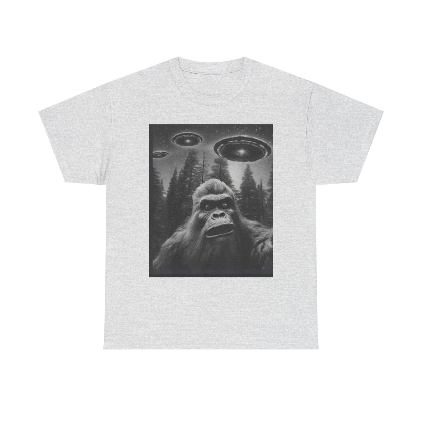 Bigfoot and flying saucers Unisex Heavy Cotton Tee - Size Variants ET