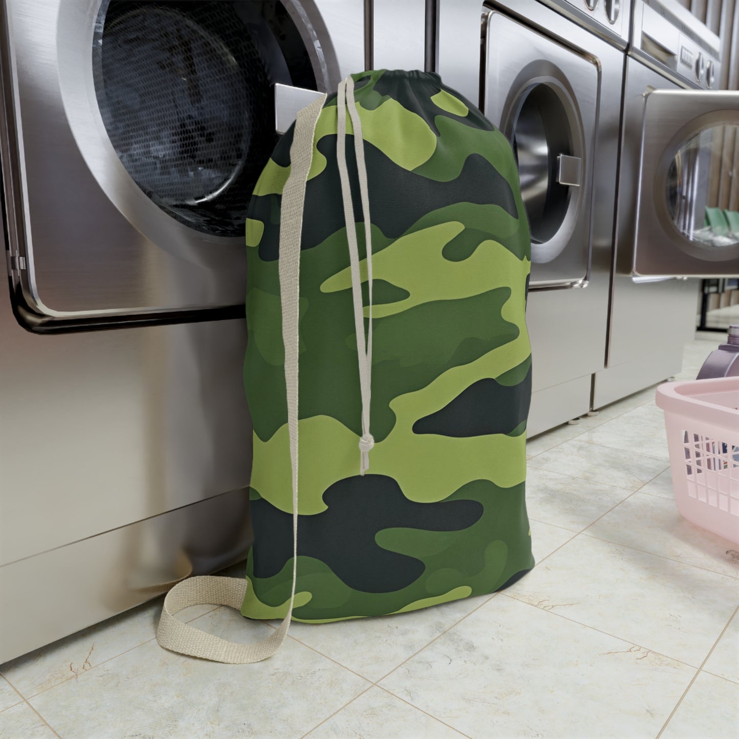 Tactical Camouflage Laundry Bag | Rugged Storage for Civilians, Military & Vets