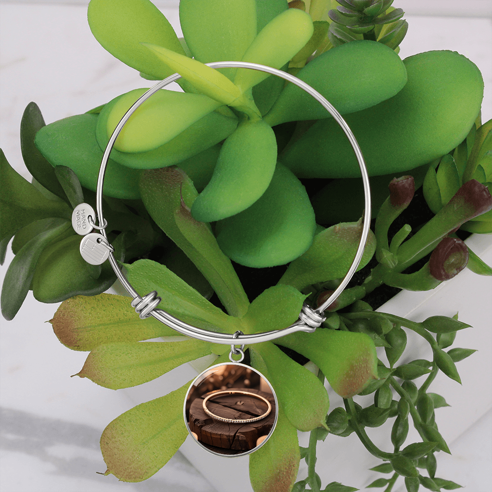 Capture Forever – Upload Photo Circle Bangle Gift Capture Gift for Cherished Memories"