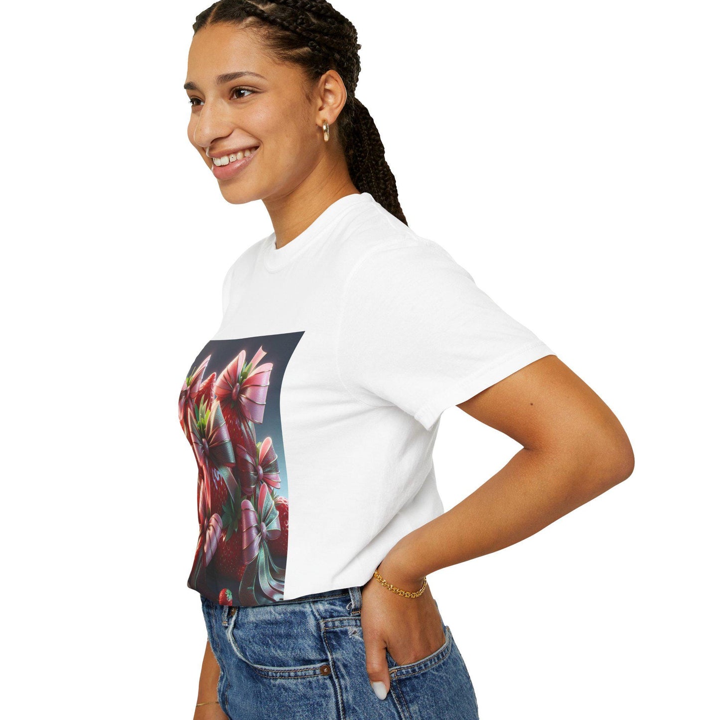 Strawberry Bow T-Shirt: Festive Summer Party Wear, Birthday Gift Idea, Casual Unisex Tee - Toddcraft