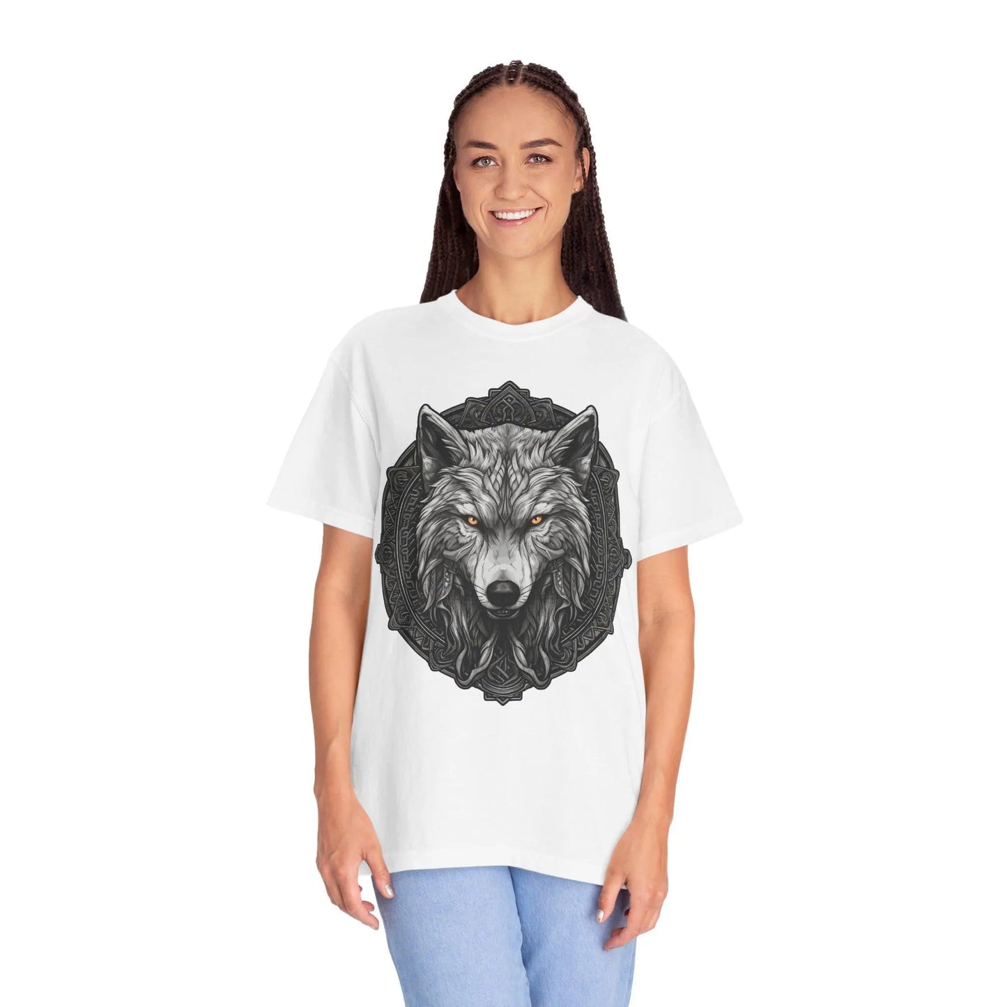 Wolf Face T-Shirt Unisex Garment-Dyed Soft Cotton Graphic Tee Casual Wildlife Apparel - Toddcraft
