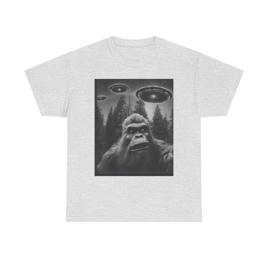 Bigfoot and flying saucers Unisex Heavy Cotton Tee - Size Variants ET