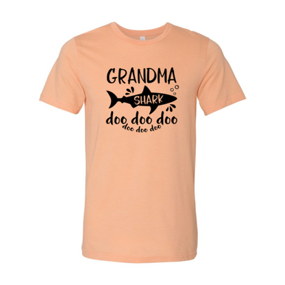 Grandma Shark Doo Doo Doo T-Shirt - Funny Grandma Gift Tee