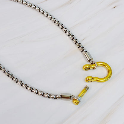 Luxe Pendant Box Chain Necklace - Gold Plated Stainless Steel