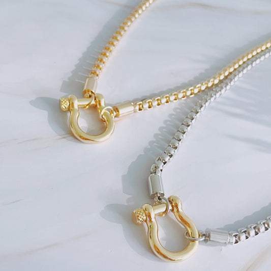 Luxe Pendant Box Chain Necklace - Gold Plated Stainless Steel