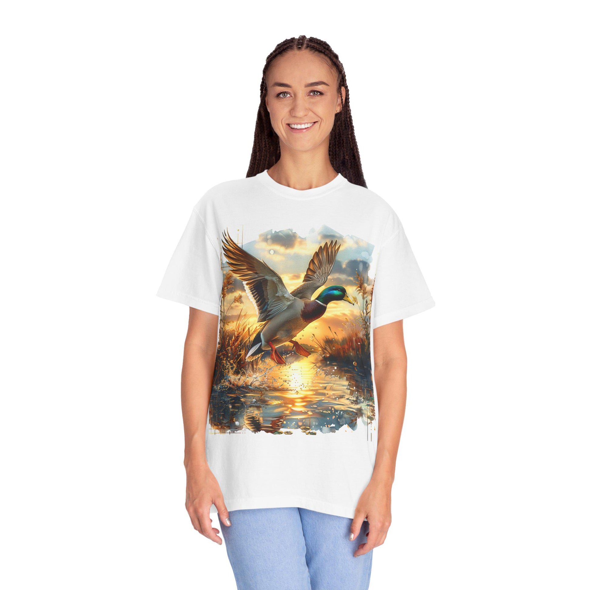 Mallard Duck Hunting T-Shirt Unisex Garment-Dyed Graphic Tee for Nature Lovers & Outdoor Men women - Toddcraft