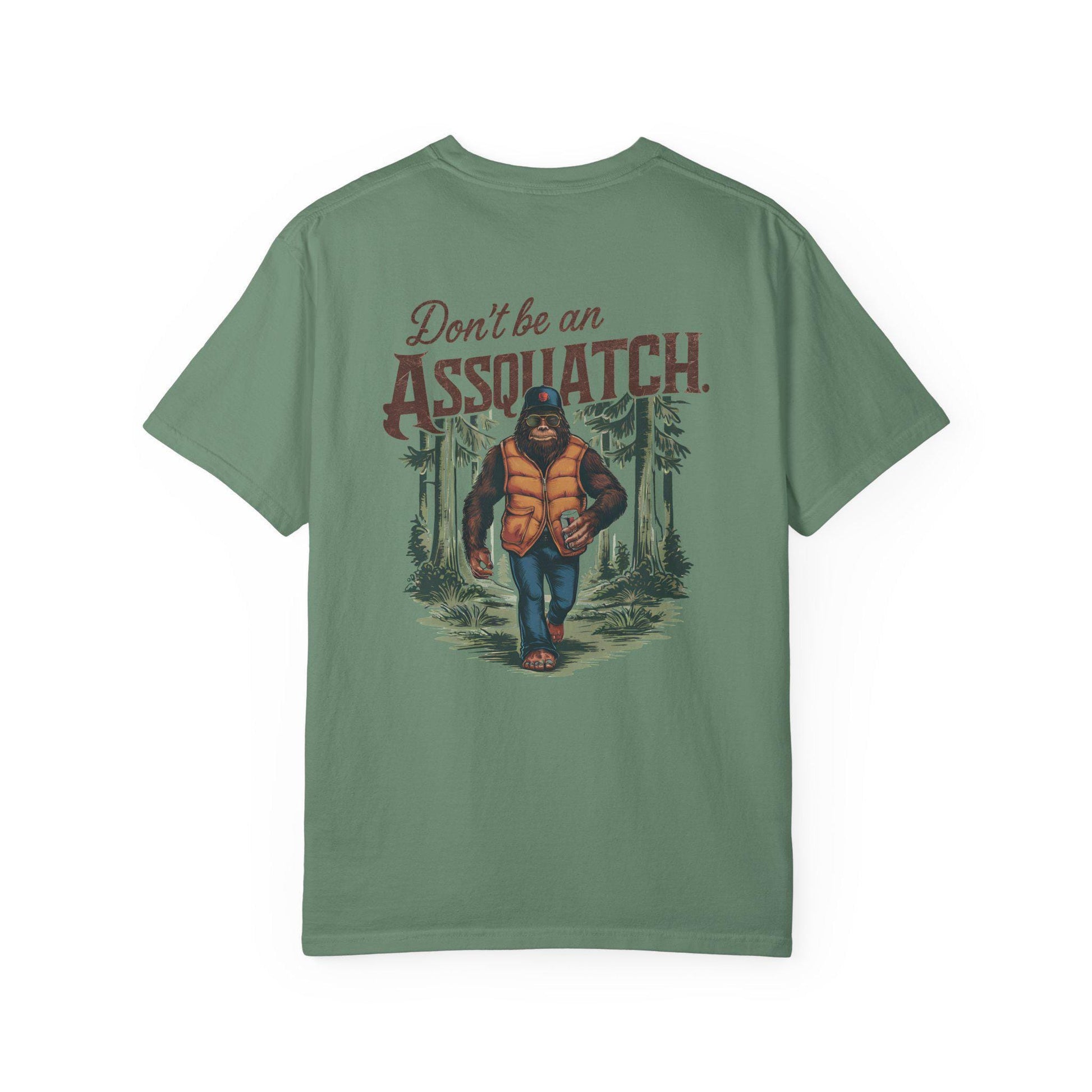 Unisex Sasquatch T-Shirt - Dont Be a Assquatch Vegan Bigfoot Graphic Tee, Garment-Dyed Casual Top for Sasquatch Fans - Toddcraft