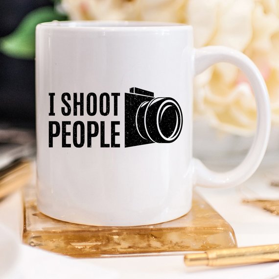 I Shoot People Coffee Mug - Funny Photographer Gift