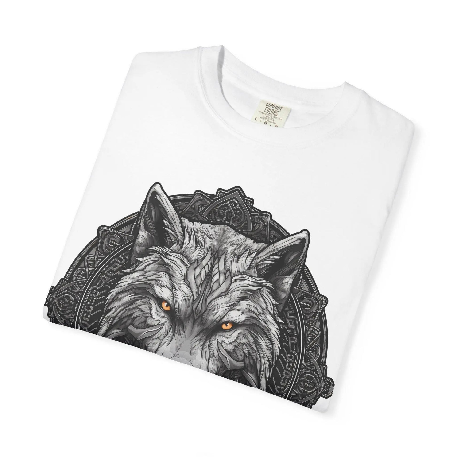 Wolf Face T-Shirt Unisex Garment-Dyed Soft Cotton Graphic Tee Casual Wildlife Apparel - Toddcraft