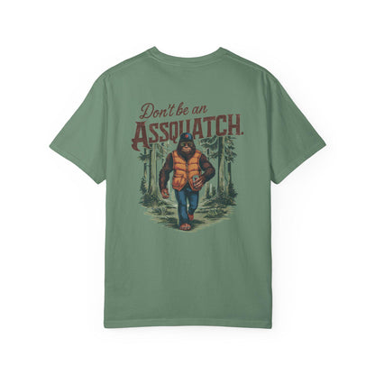 Unisex Sasquatch T-Shirt - Dont Be a Assquatch Vegan Bigfoot Graphic Tee, Garment-Dyed Casual Top for Sasquatch Fans