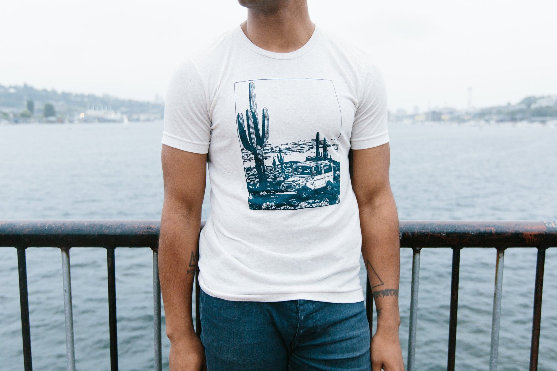 Desert Cruiser Tee-Oatmeal - Toddcraft