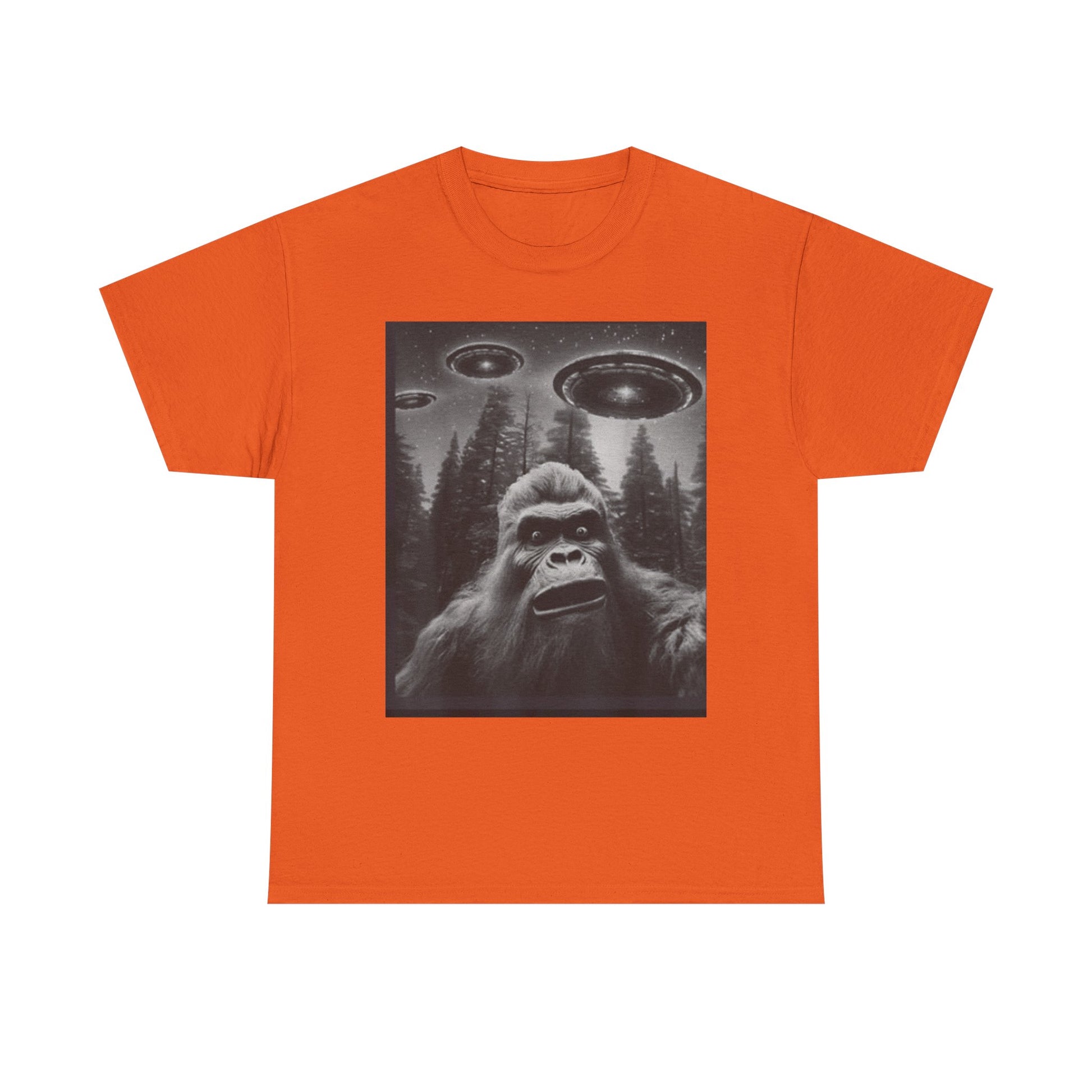 Bigfoot and flying saucers Unisex Heavy Cotton Tee - Size Variants ET - Toddcraft